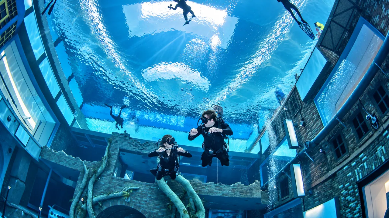 Deep Dive Dubai – Discover Scuba Diving — Dubai, photo 1