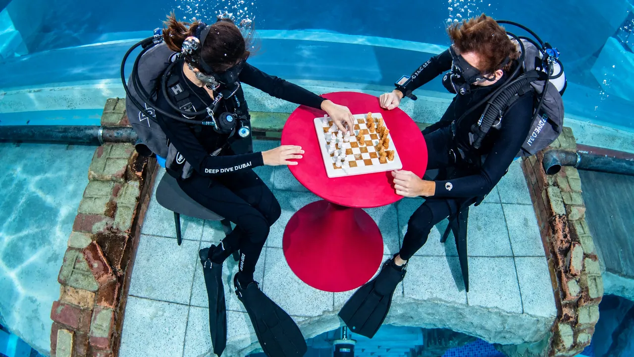 Deep Dive Dubai – Discover Scuba Diving — Dubai, photo 2