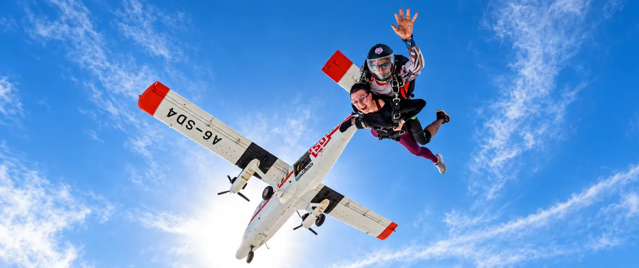 Skydive Dubai Tandem – Palm Dropzone — Dubai, photo 1