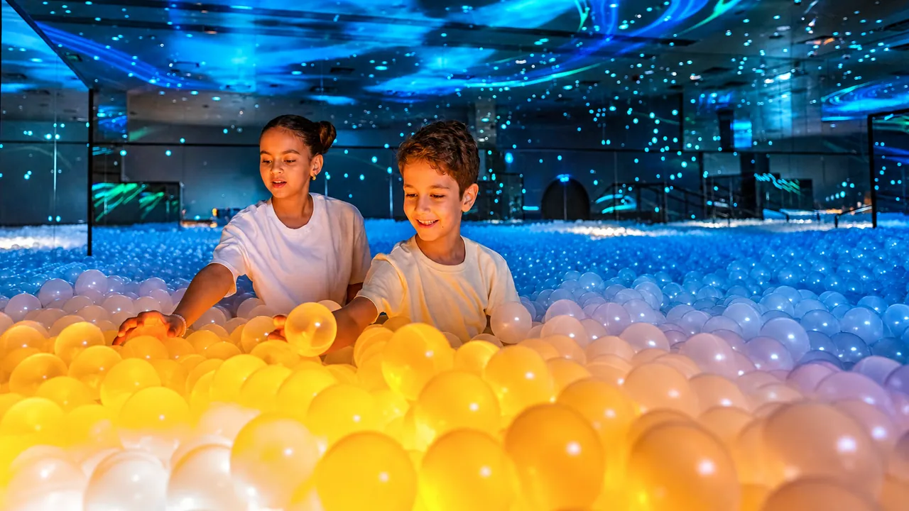AYA Universe — Dubai, photo 2