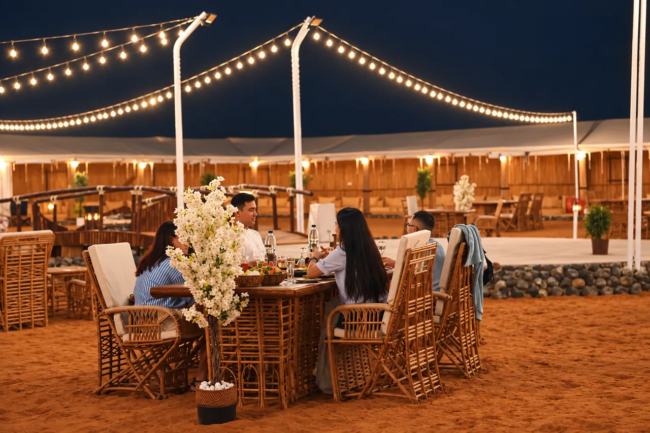 Dubai Overnight Desert Safari with Hot Air Balloon, Dubai, photo 4
